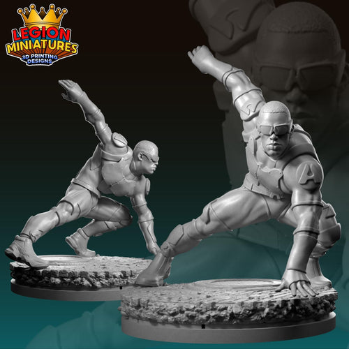 two action figures of soldiers, one in a crouching position and the other in a standing position, both wearing helmets and armor.